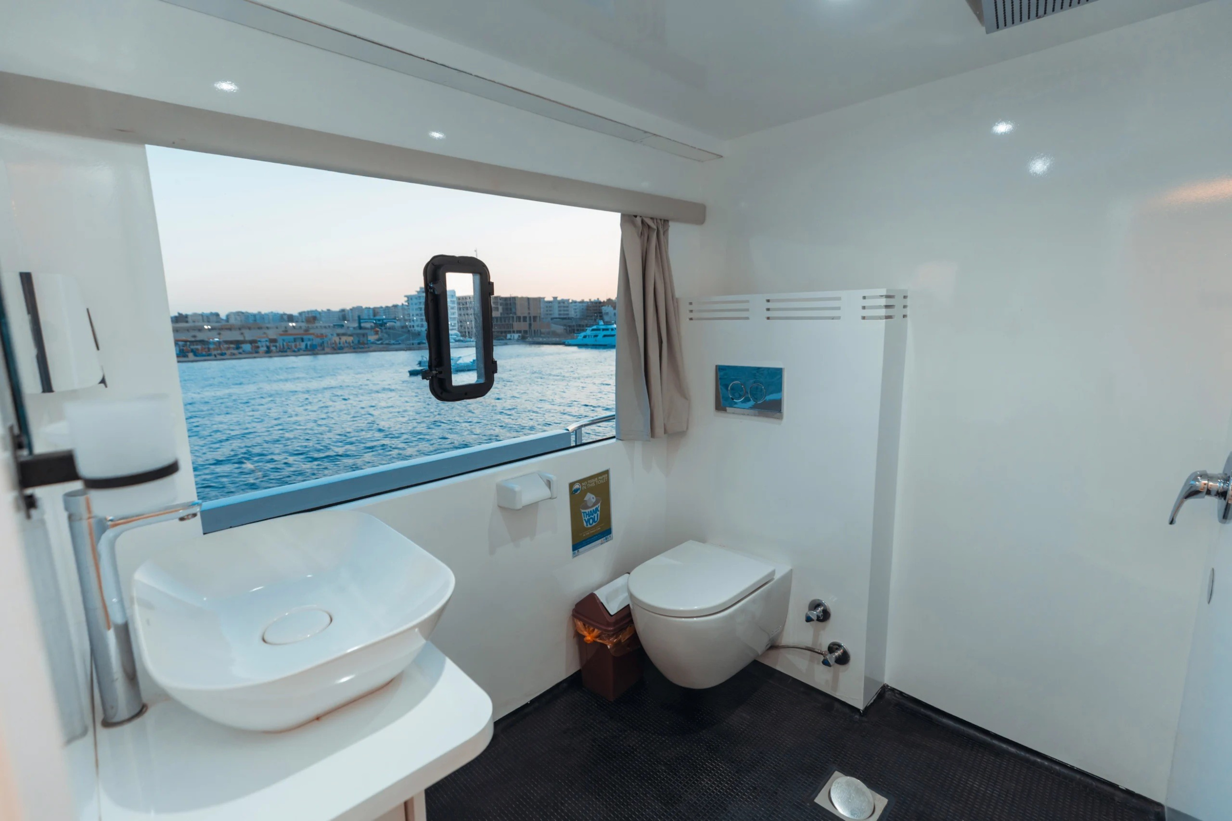 Photo #7 - Custom Built (M/Y Topaz) en Hurghada - 61917
