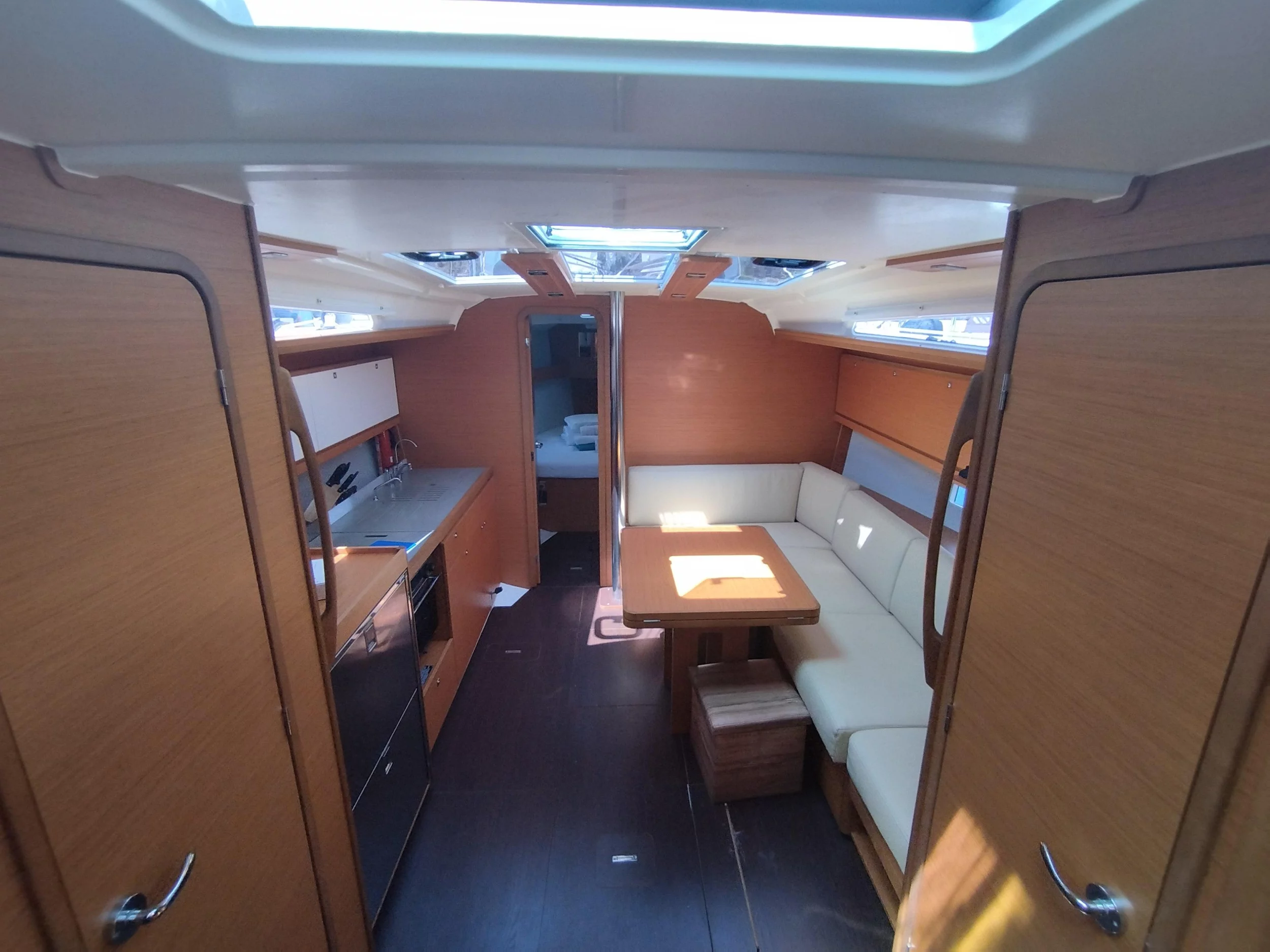 Dufour 390 (2023) (Yaya)  - 10