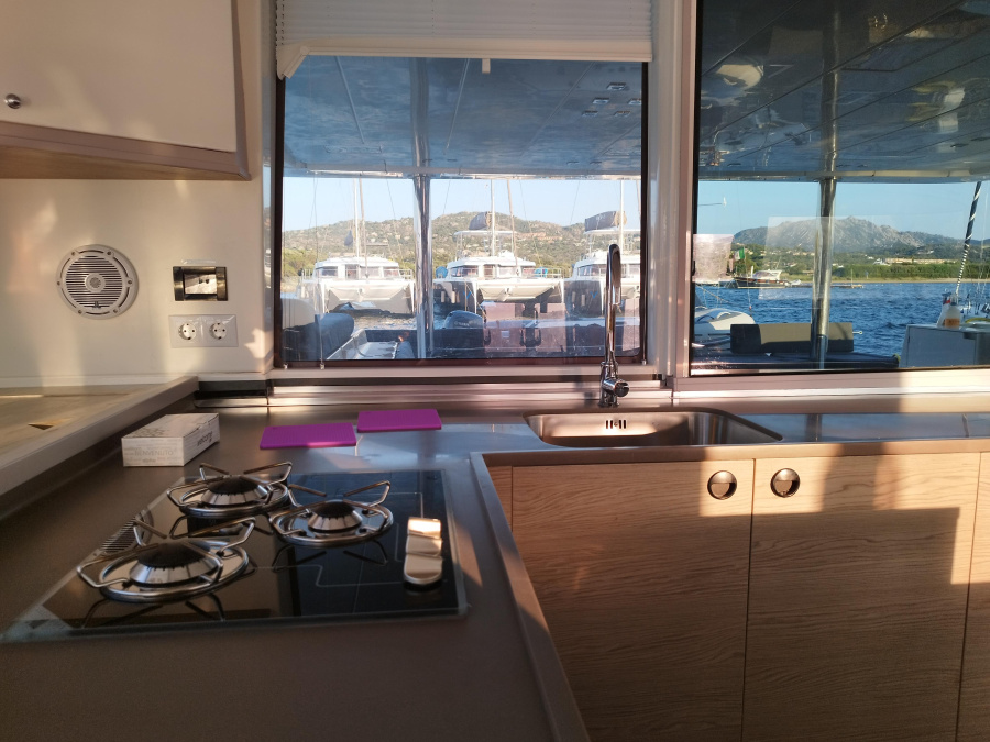 Photo #25 - Lagoon 560 (Adeia II) en Porto Rotondo - 24720
