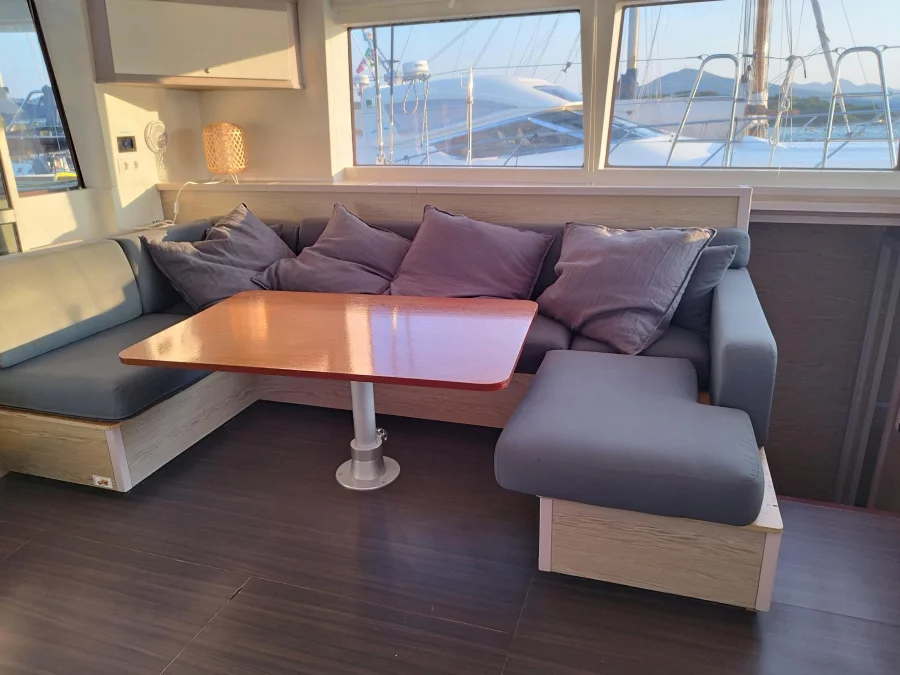 Lagoon 560 (Adeia II)  - 7