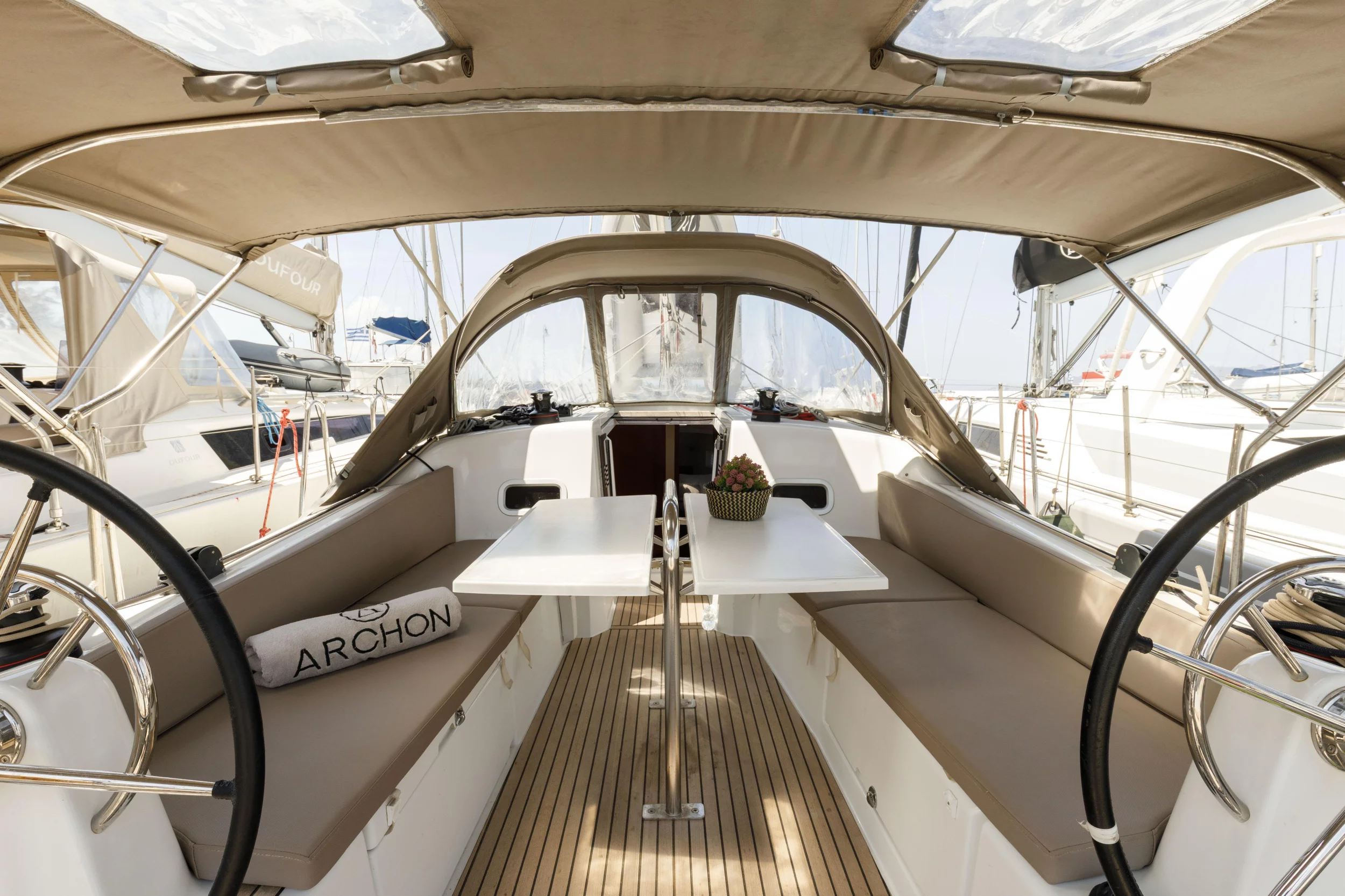 Sun Odyssey 380 (Albion)  - 3