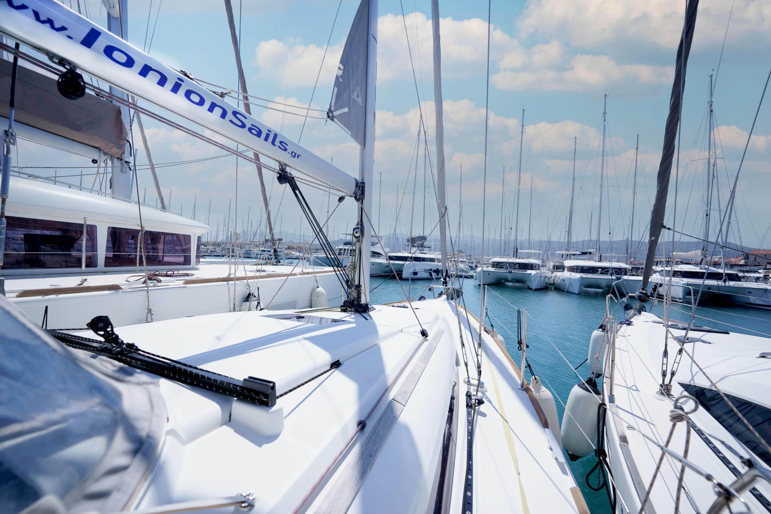 Jeanneau Sun Odyssey 379 (Amor Fati)  - 1