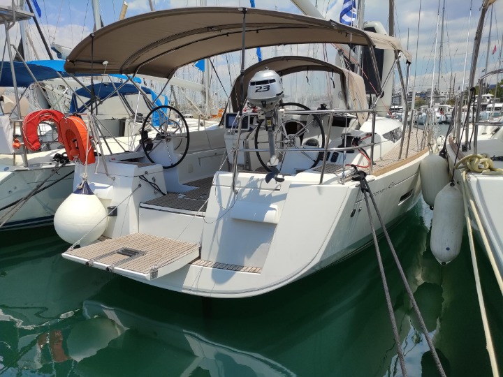 Photo #1 - Sun Odyssey 439 (4 cab.) (MG-SO439-13-AS) en Athènes - 24985