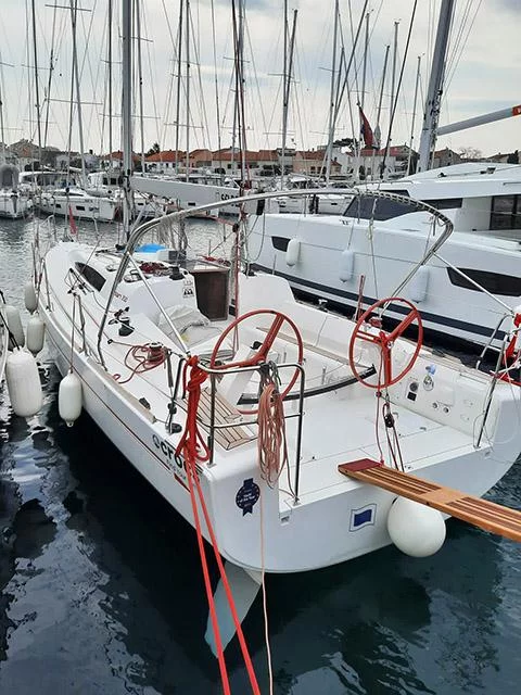 Elan 350 (Sierra)  - 4