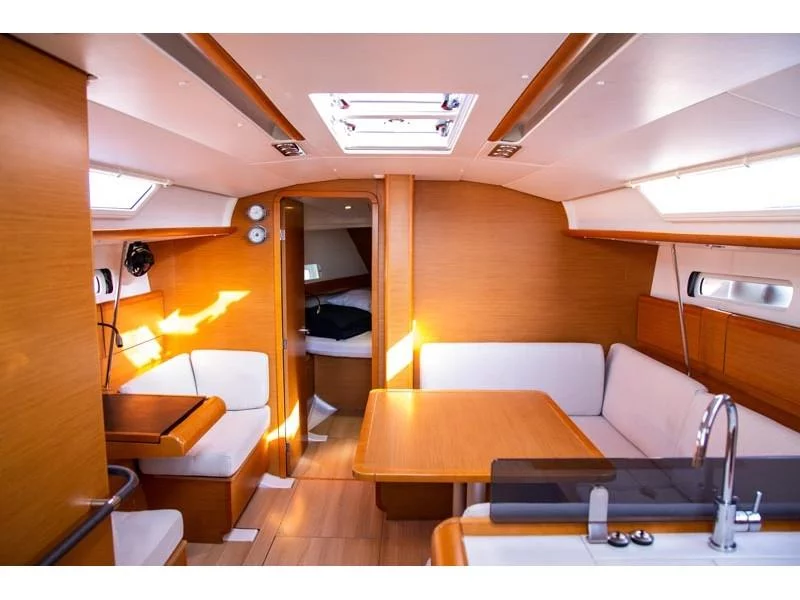 Sun Odyssey 449 (KALLI ZOI II) Interior image - 1