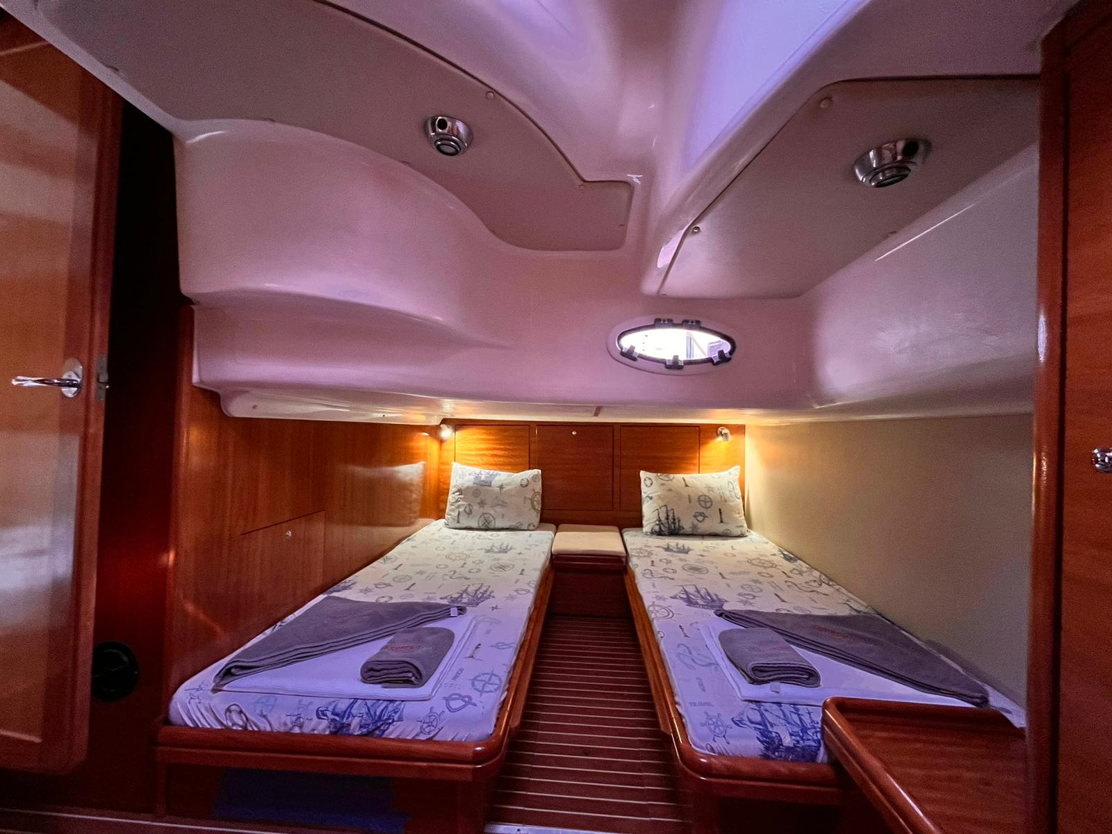 Bavaria 37 Sport — photo 11