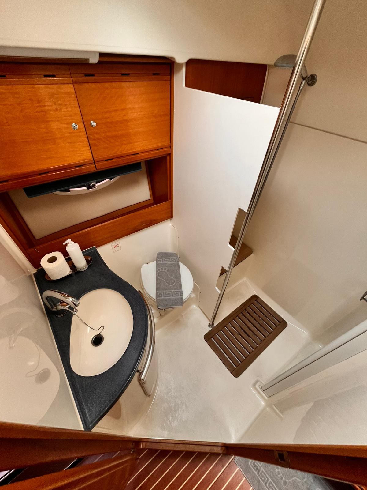 Bavaria 37 Sport — photo 7