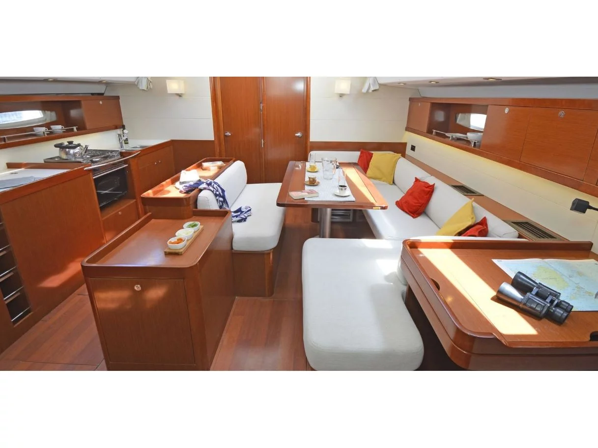 Oceanis 50 Family (Leandros D) Interior image - 12