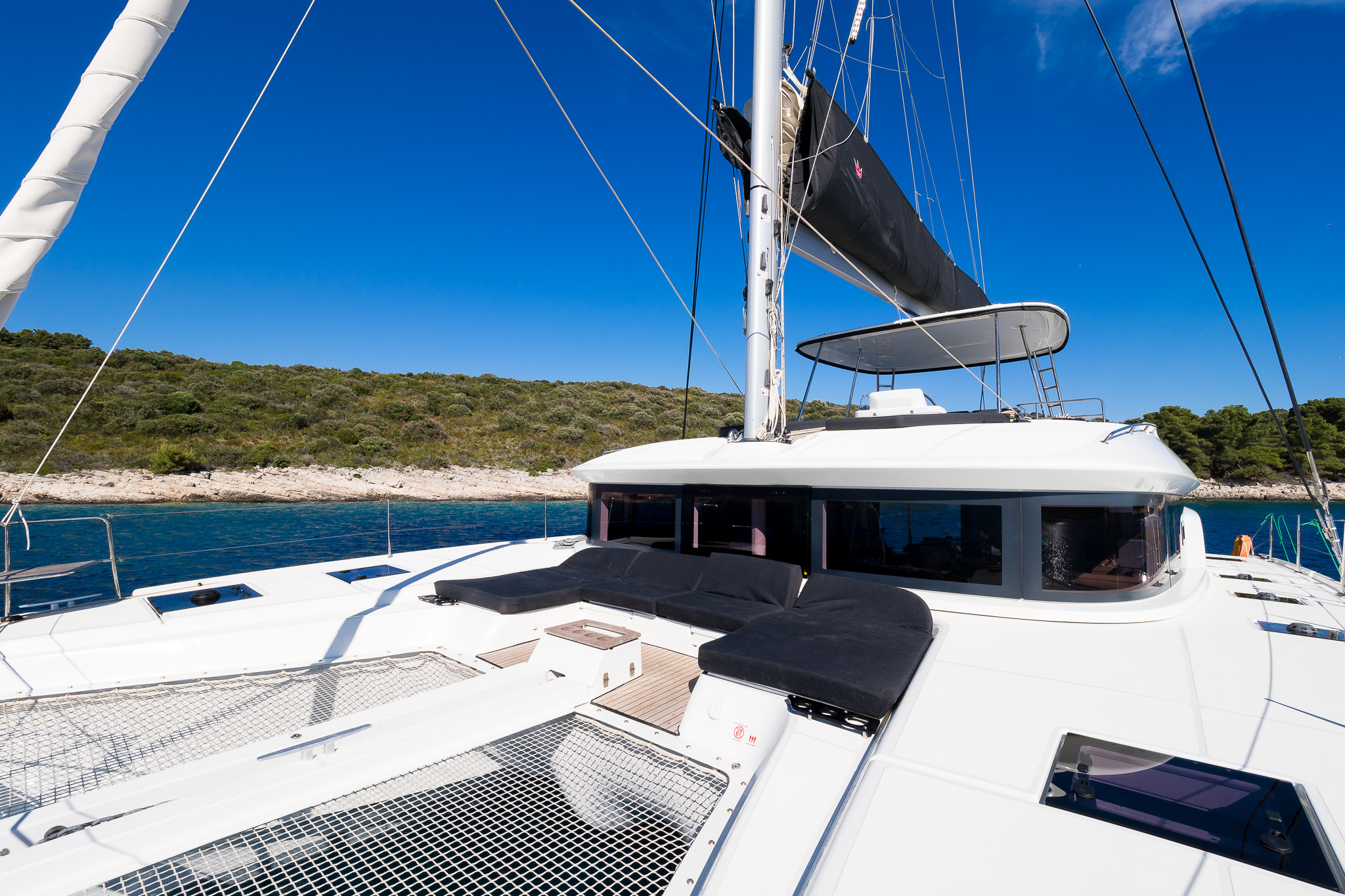 Photo #13 - Lagoon 51 (CATWALK) in Kastela - 3811