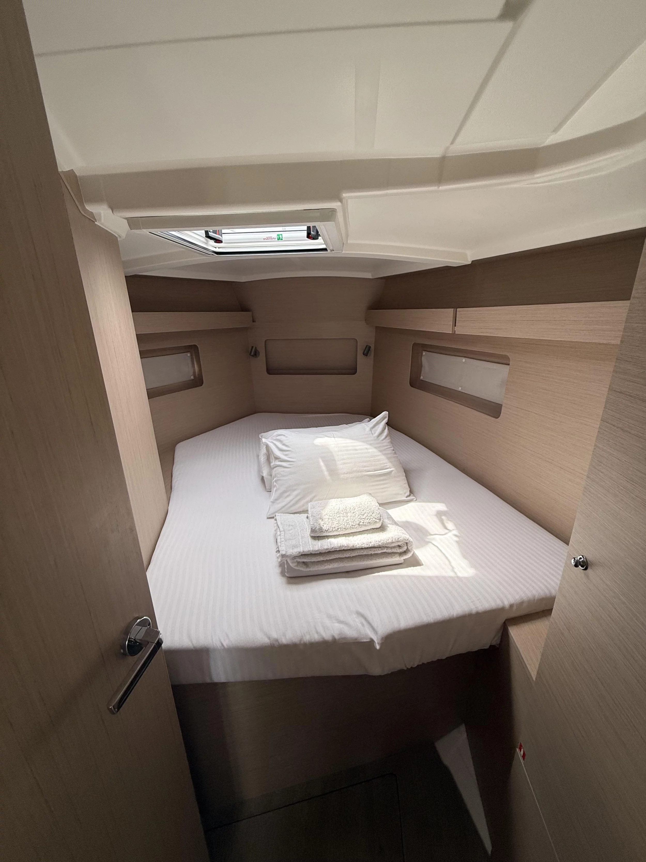 Oceanis 37 (Karyatis)  - 1