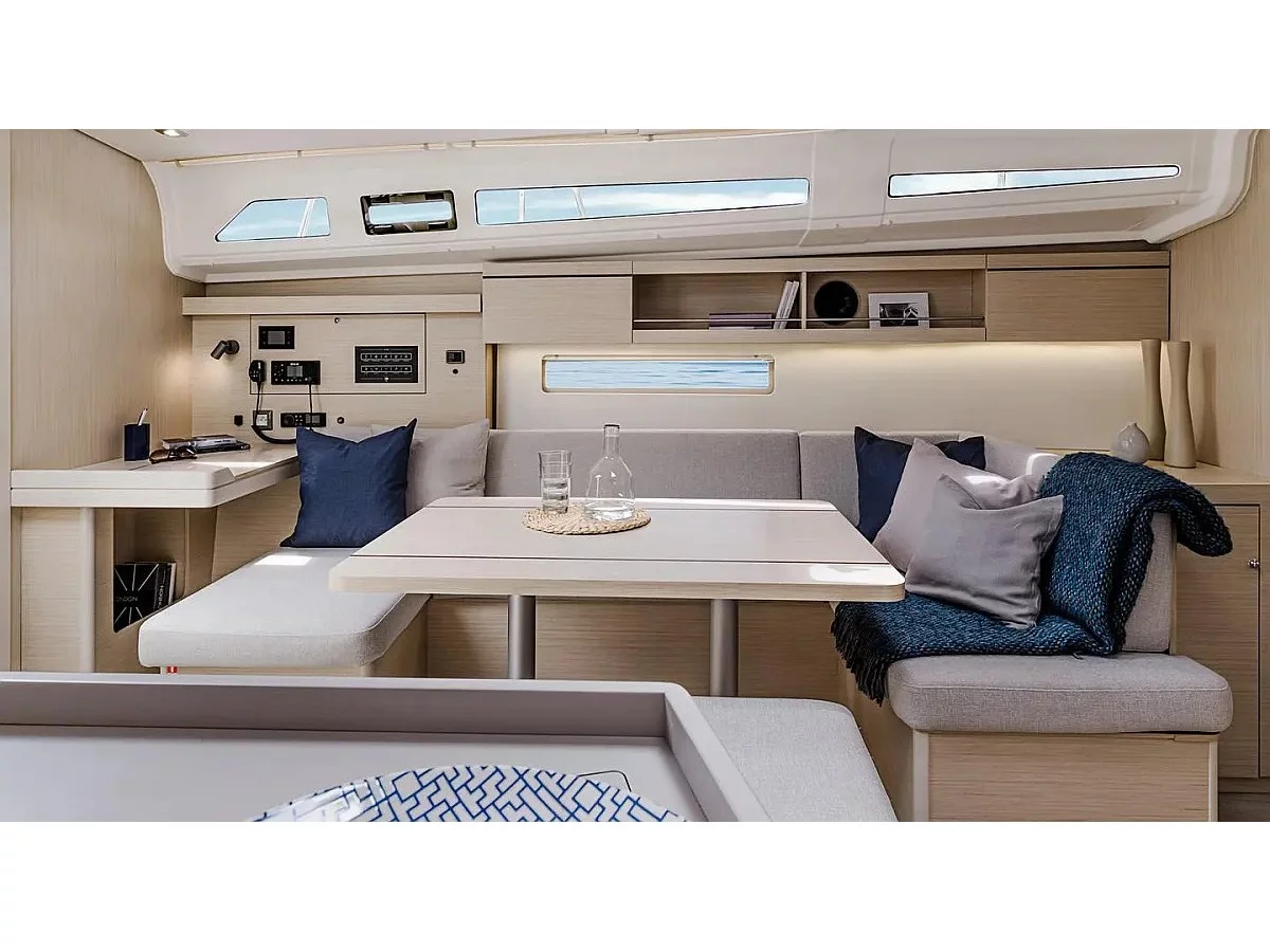 Oceanis 40.1 (STEFANO) Interior image - 3