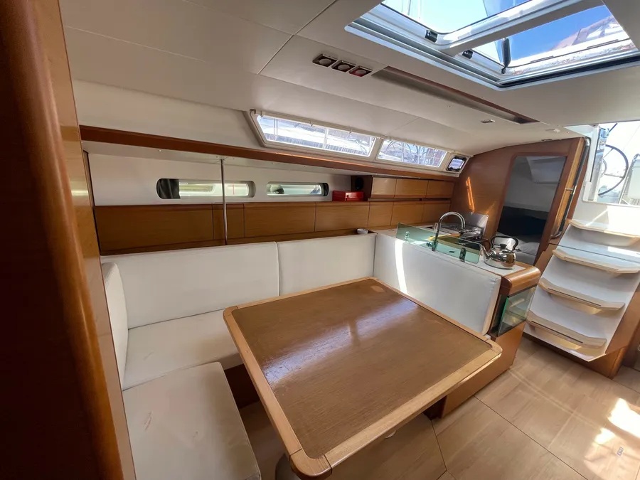 Sun Odyssey 419 — photo 2