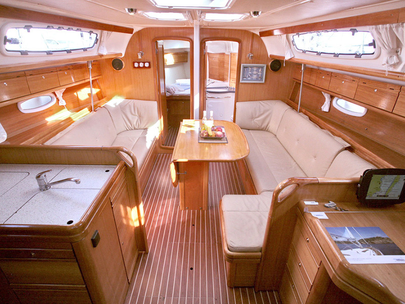 Photo #14 - Bavaria 38 Cruiser (Aristoteles) in Lavrion - 20050