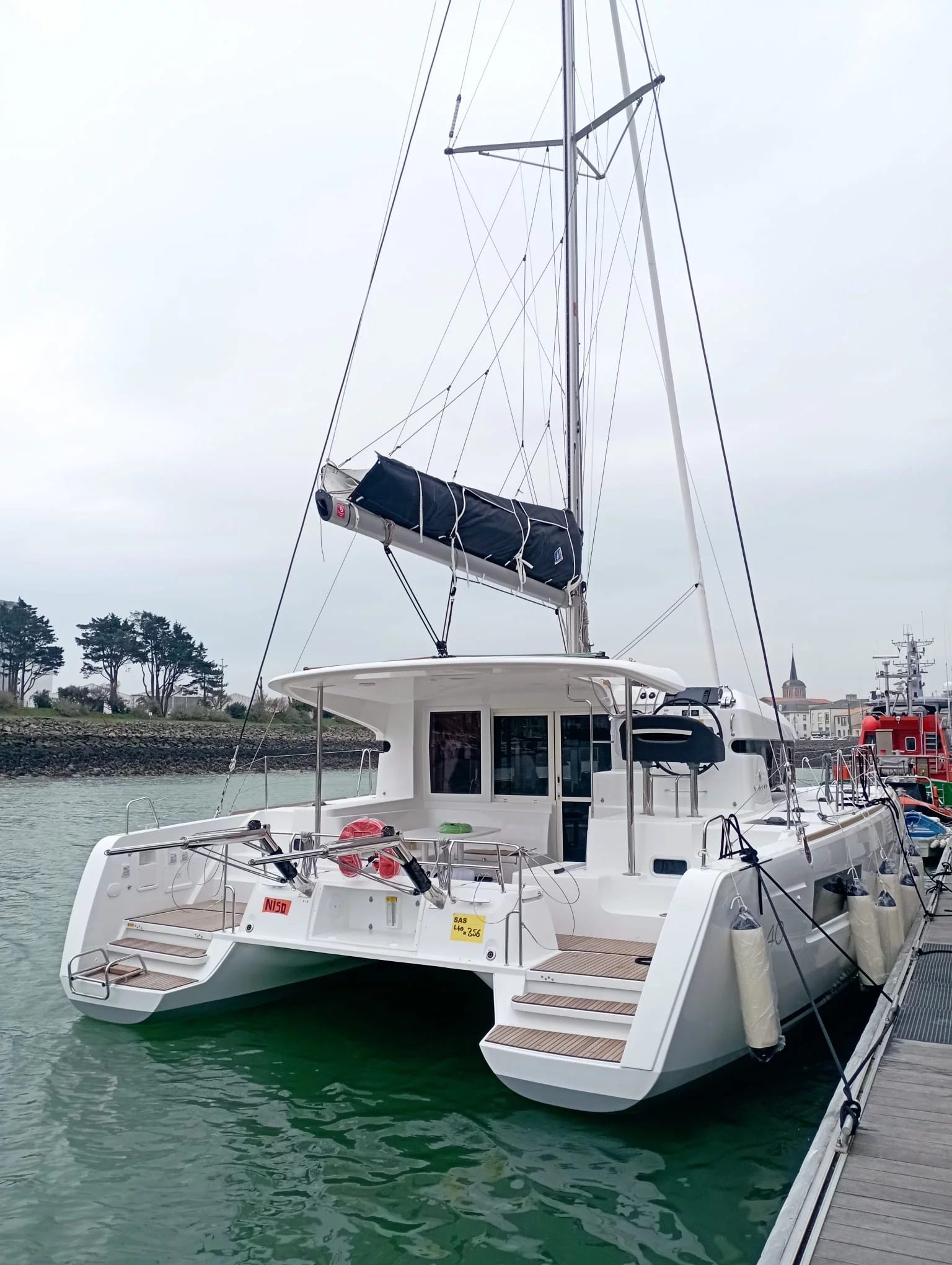 Lagoon 40 (Niso)  - 11