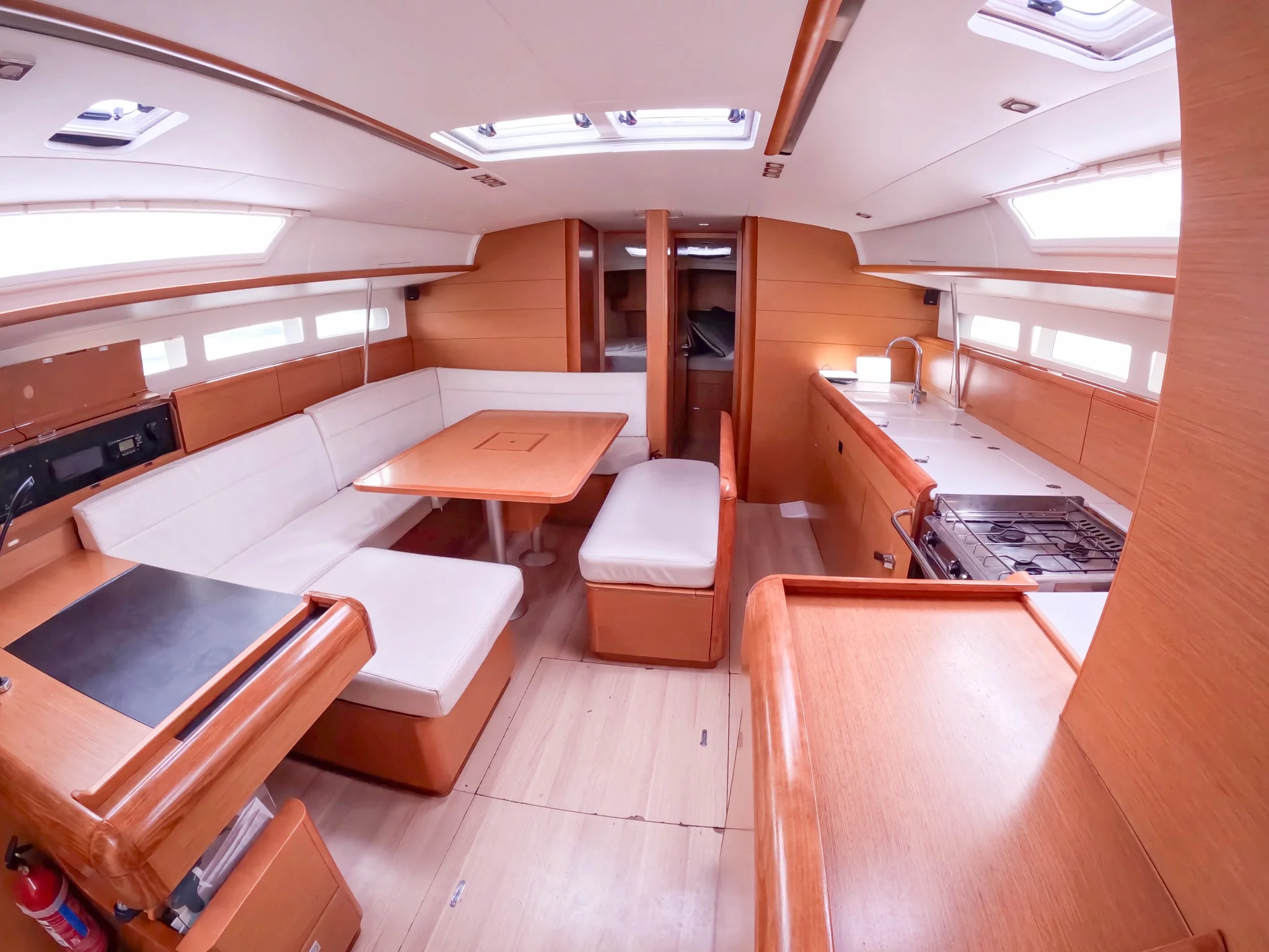 Sun Odyssey 519 (Leia) Interior image - 6