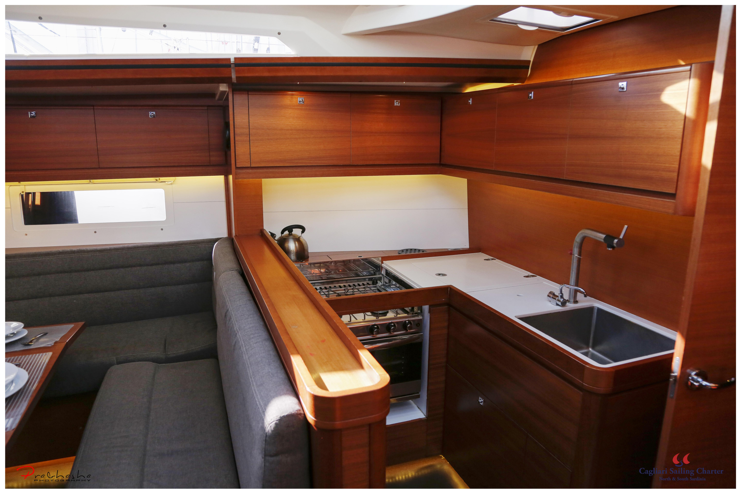 Photo #4 - Dufour 520 GL (Cala di Volpe) in Cagliari - 24449