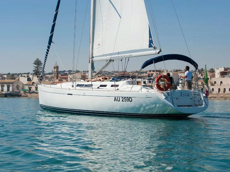 Dufour 455 GL (Asia) Main image - 0
