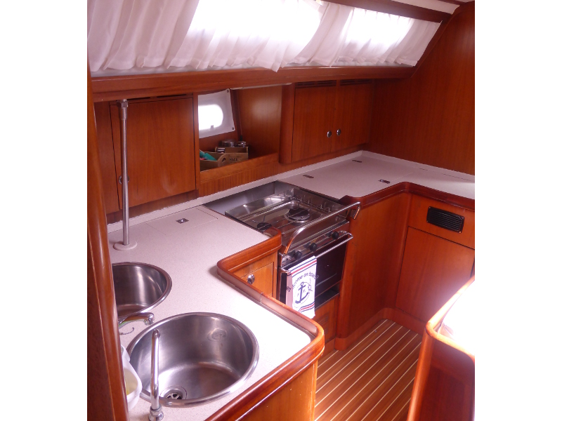 Photo #6 - Elan 45 (Nafsika) in Lefkada - 4060