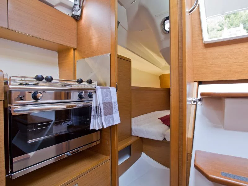 Sun Odyssey 349 (SheShe)  - 1