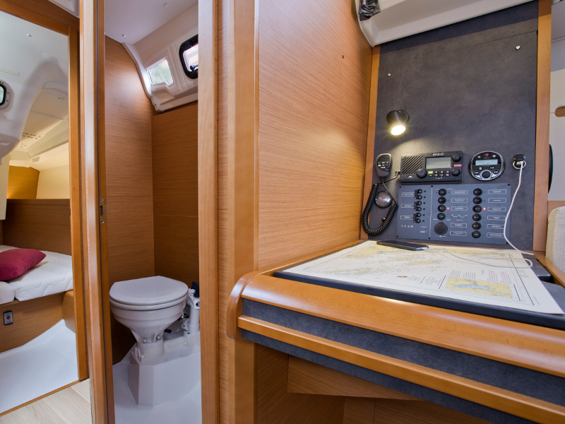 Photo #8 - Sun Odyssey 349 (SheShe) in Pula - 23902