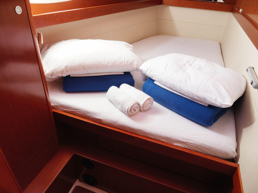 Oceanis 50 Family — photo 12