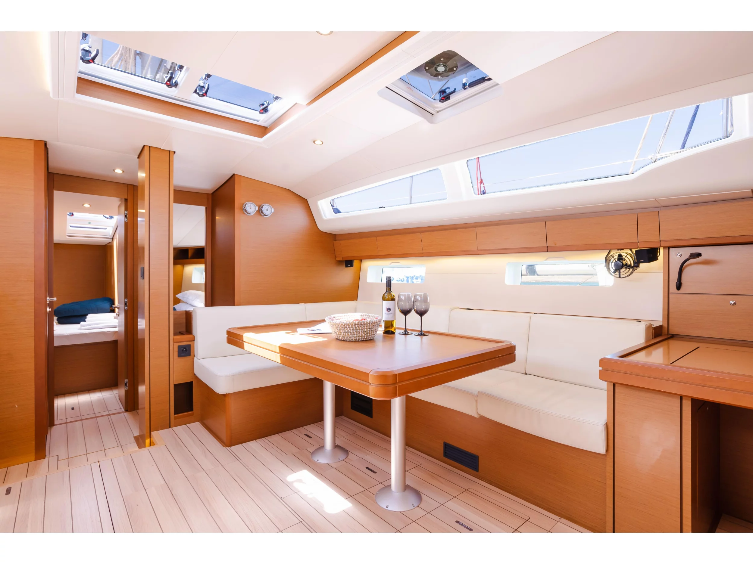 Jeanneau 54 (PANAYIOTIS K) Interior image - 14