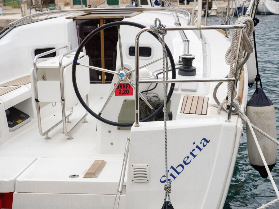 Sun Odyssey 349 — photo 11