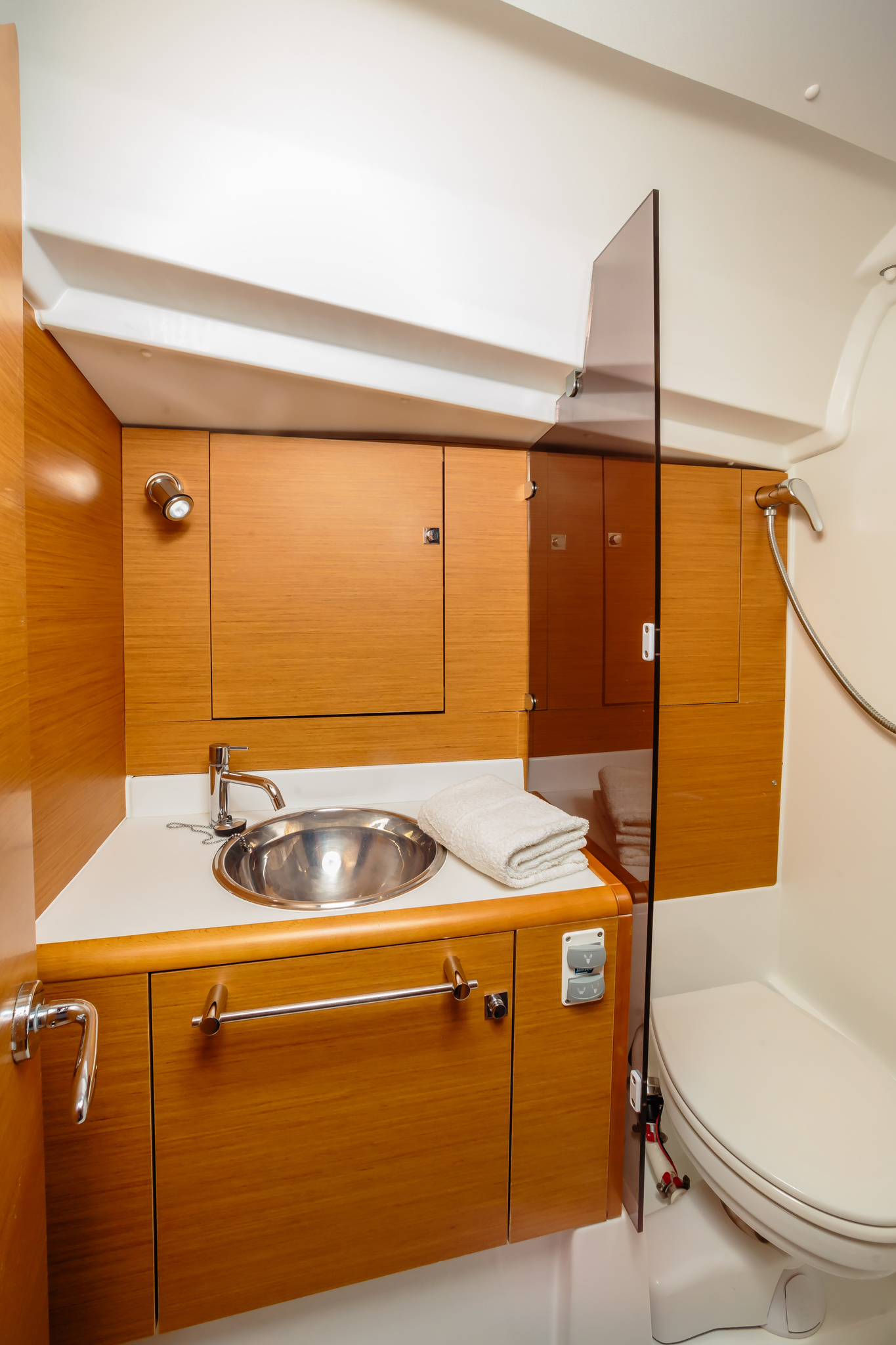 Photo #6 - Sun Odyssey 449 (Ilios - Standard line) en Capo d'Orlando - 16019