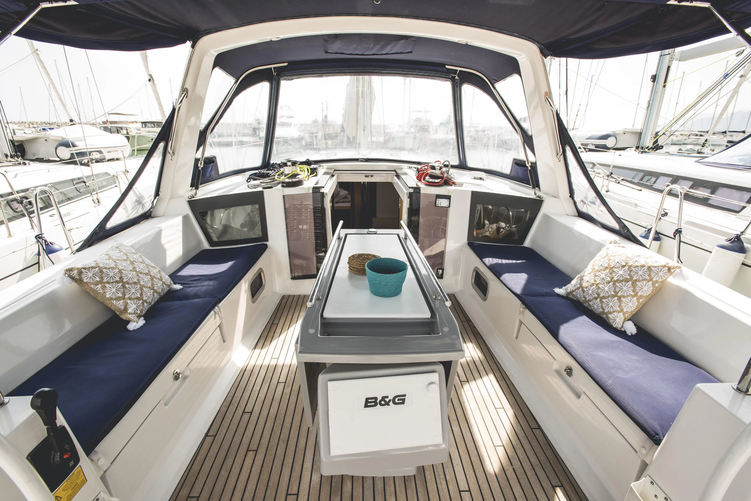 Oceanis 45 (Ayther - Standard line) pozzetto - 12