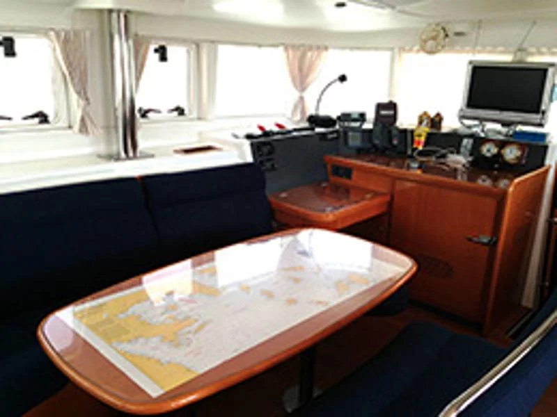 Lagoon 440 (Georgina) Interior image - 3