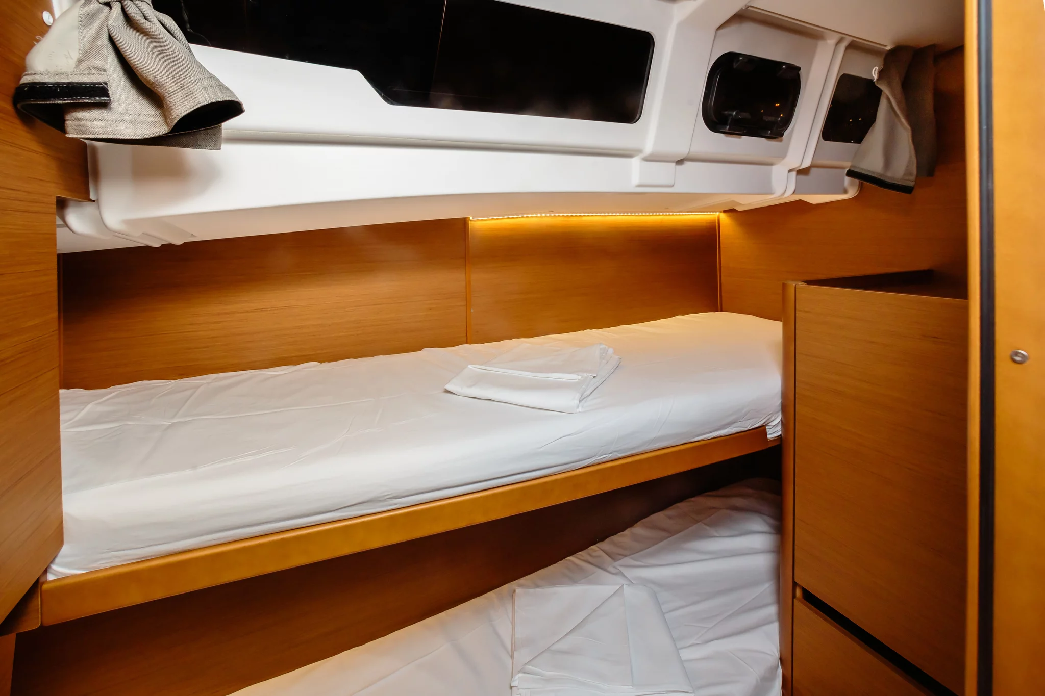Sun Odyssey 490 (Chaos - Standard line) letti castello - 6