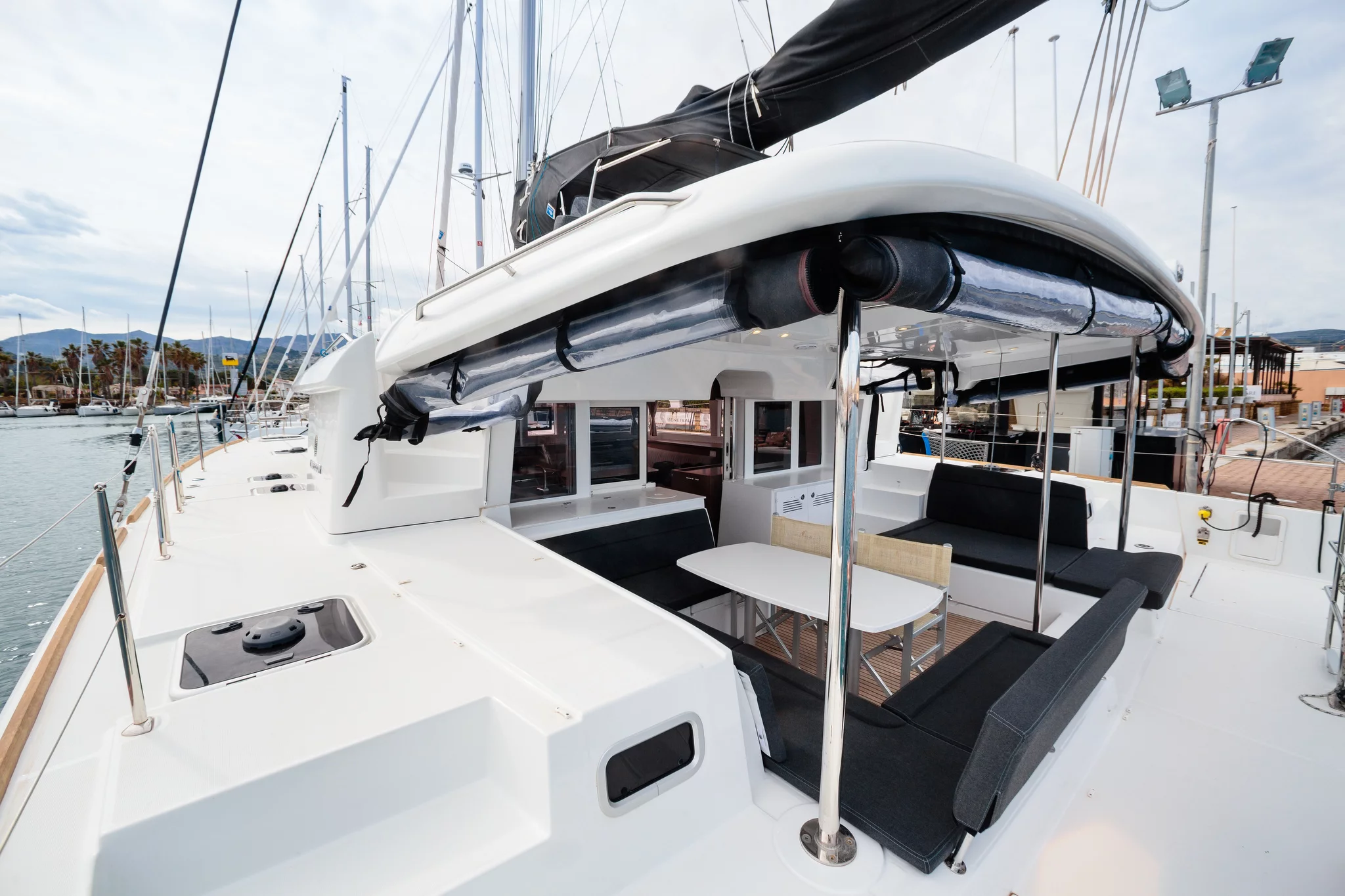 Lagoon 450 Fly (Didyme - Standard line) pozzetto - 4