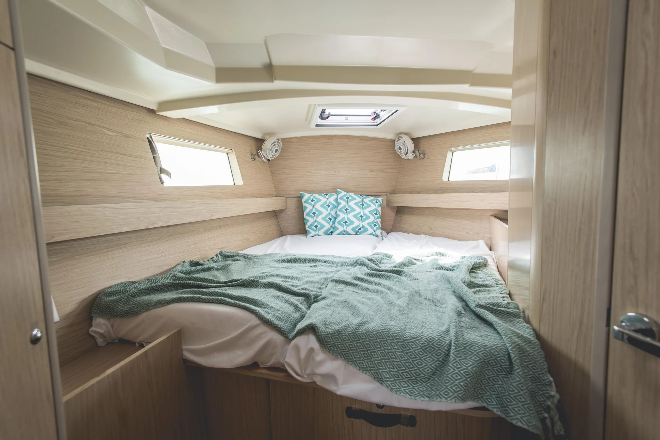 Oceanis 41.1 (Hydros - Standard line) cabina - 6