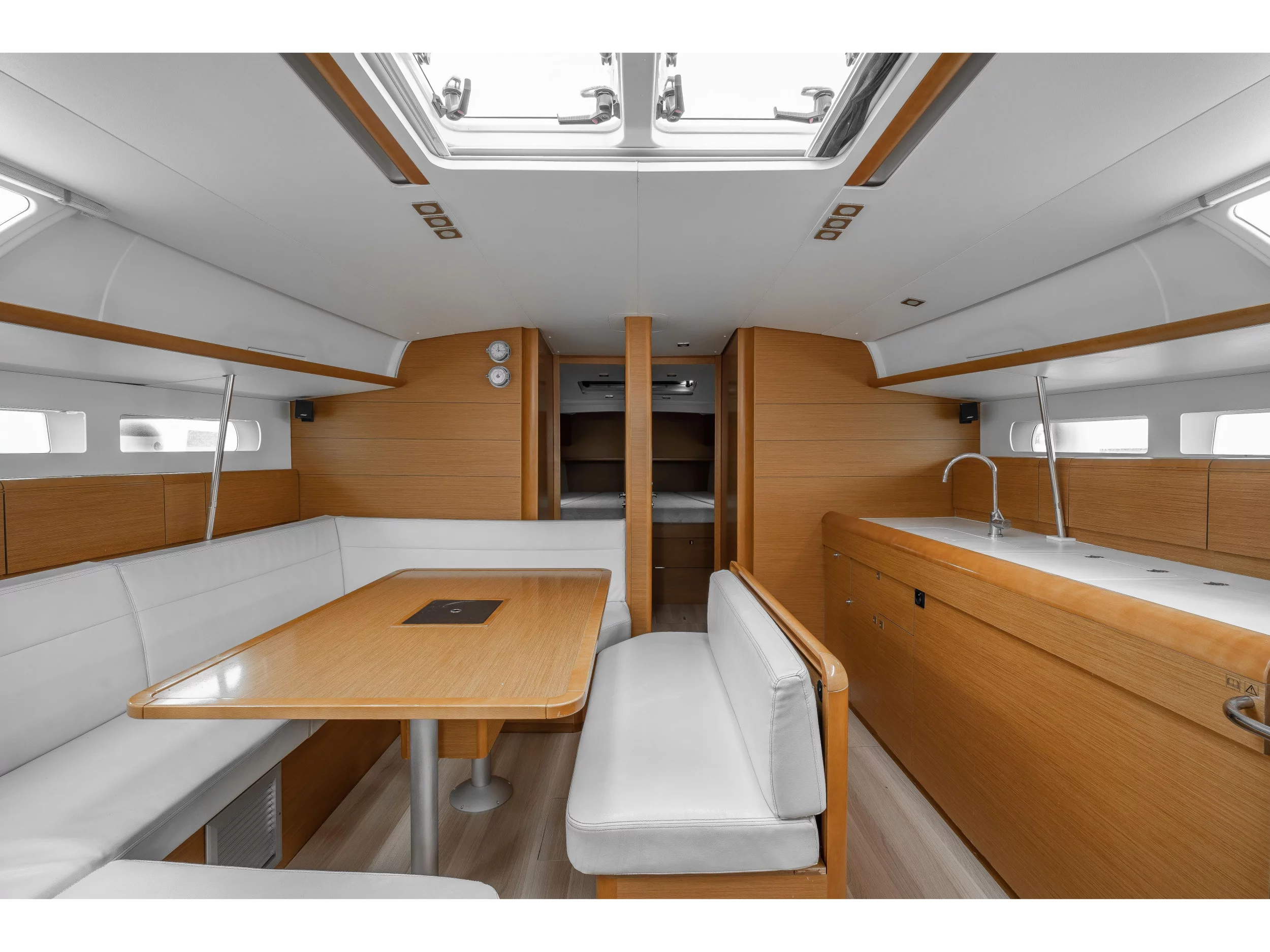Sun Odyssey 519 - 5 cabs (MARINA) Interior image - 1