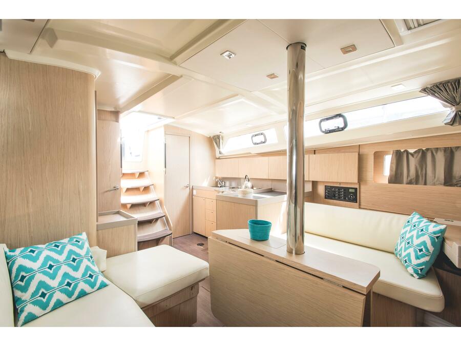 Photo #457 - OCEANIS 41.1 (ABIMAVI) en Port du Crouesty - 26902