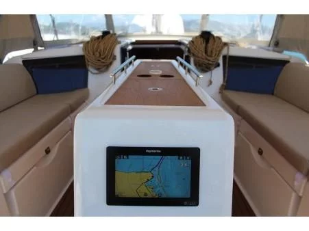 Dufour 390 (Why Not 14) Interior image - 1
