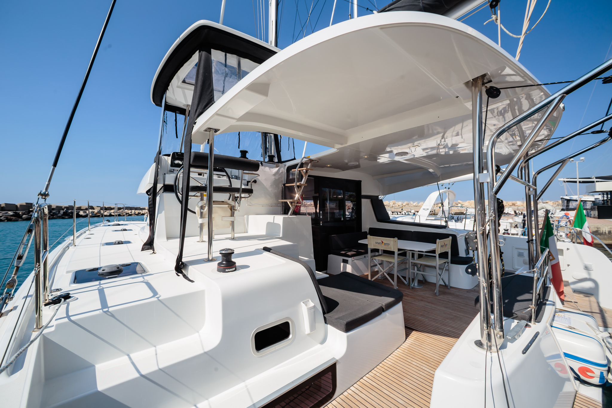 Photo #2 - Lagoon 42 (Brivido - Premium line) in Capo d'Orlando - 3838