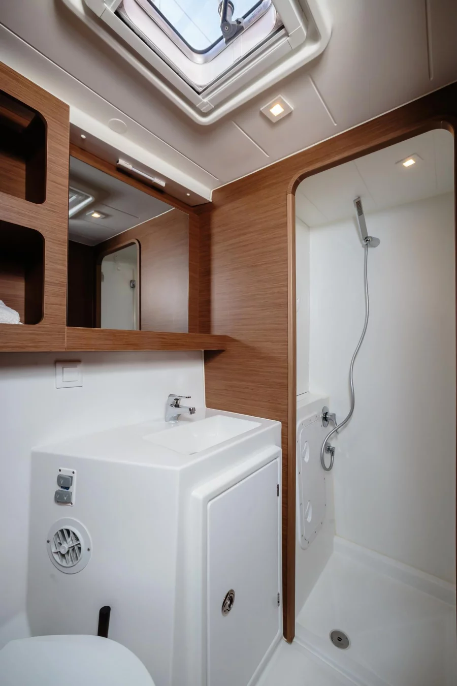 Lagoon 42 (Brivido - Premium line)  - 16