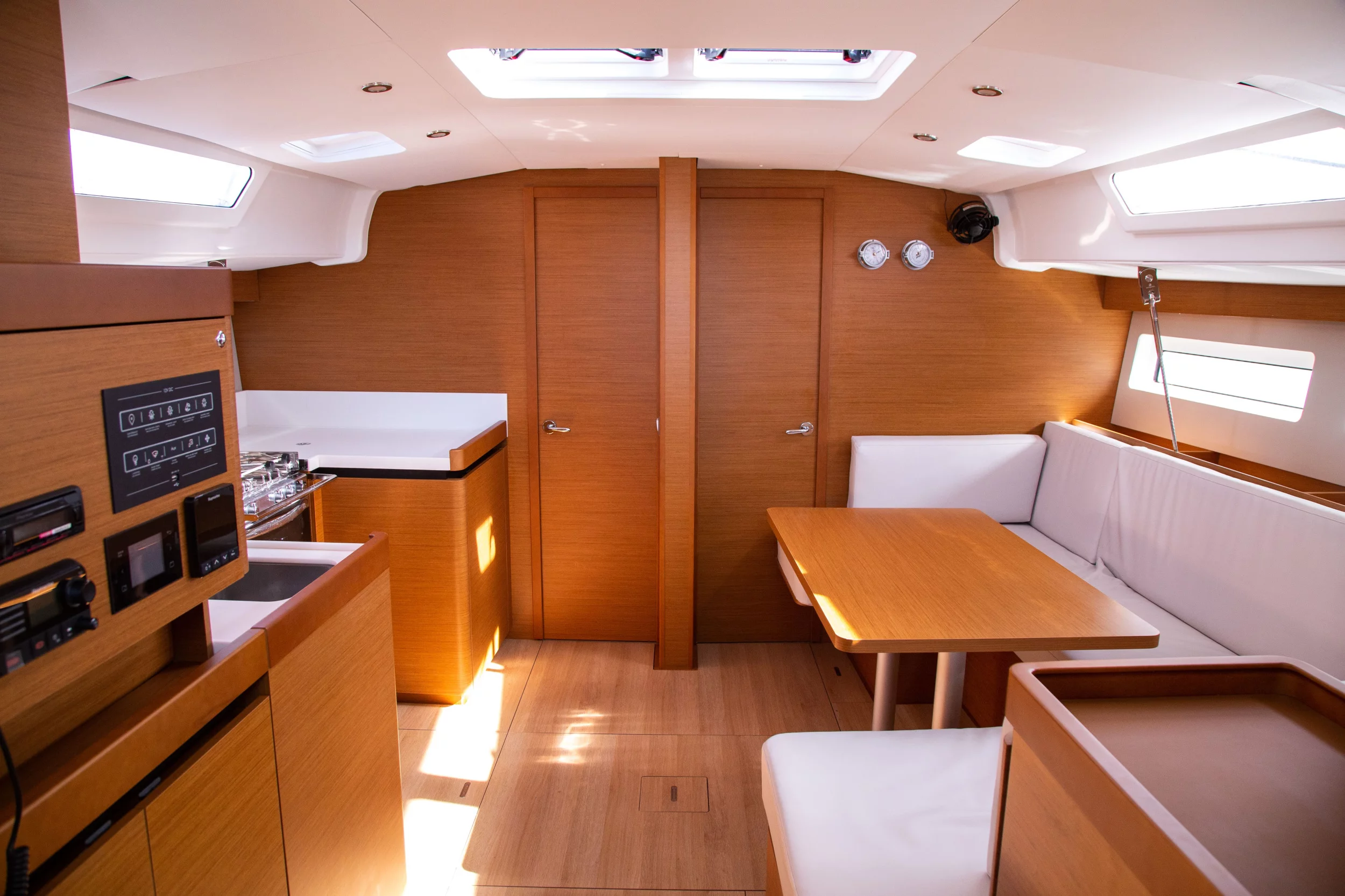 Sun Odyssey 490 5 cabins (THALEIA)  - 4