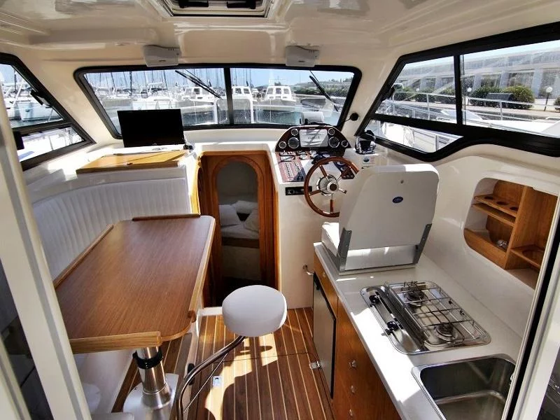 VEKTOR 950 BT (15) (BAVA) Interior image - 12