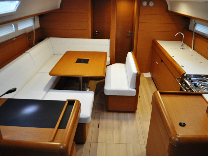 Photo #2 - Sun Odyssey 519 (Ekaterina) in Atene - 4169