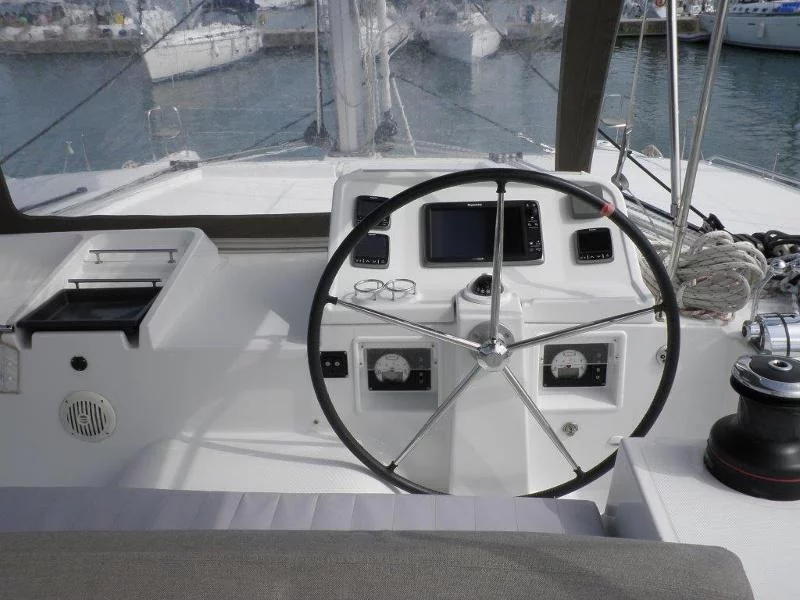 Lagoon 450 (DOUBLE TROUBLE II)  - 7