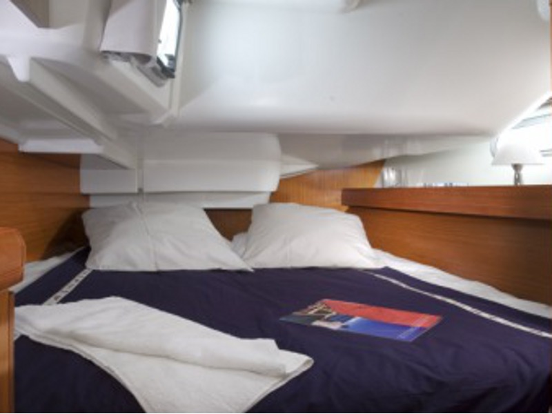 Photo #7 - Sun Odyssey 39i (MOoN) en Palamos - 25751