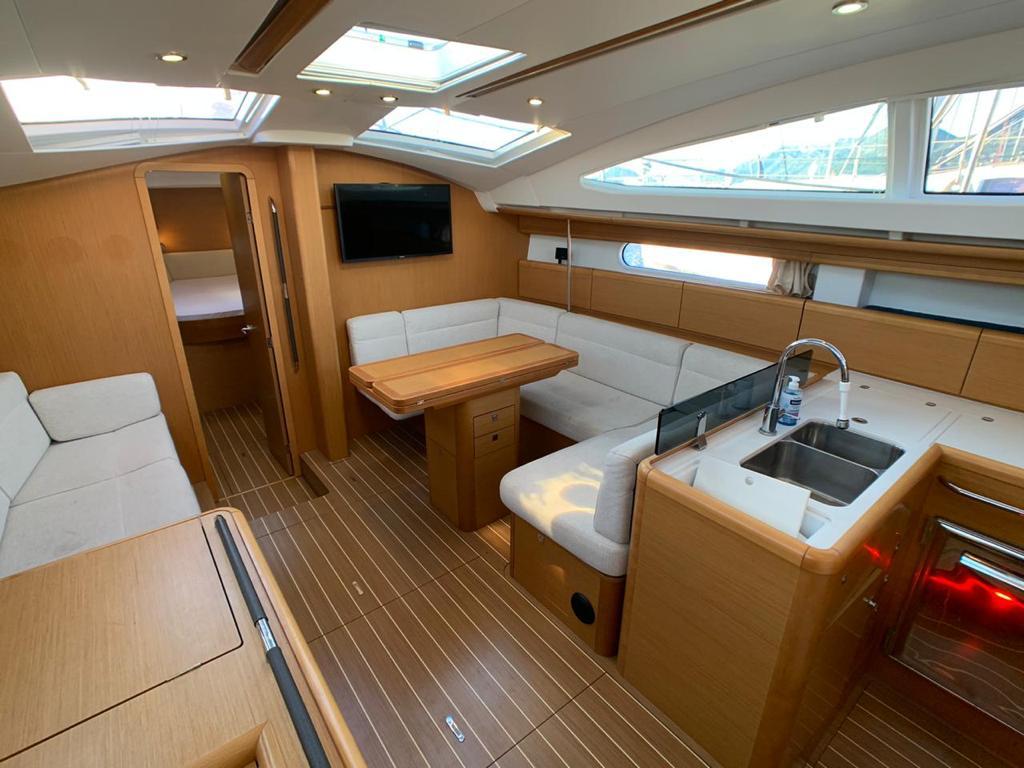 Photo #8 - Sun Odyssey 45DS (Aurora) in Volos - 24102
