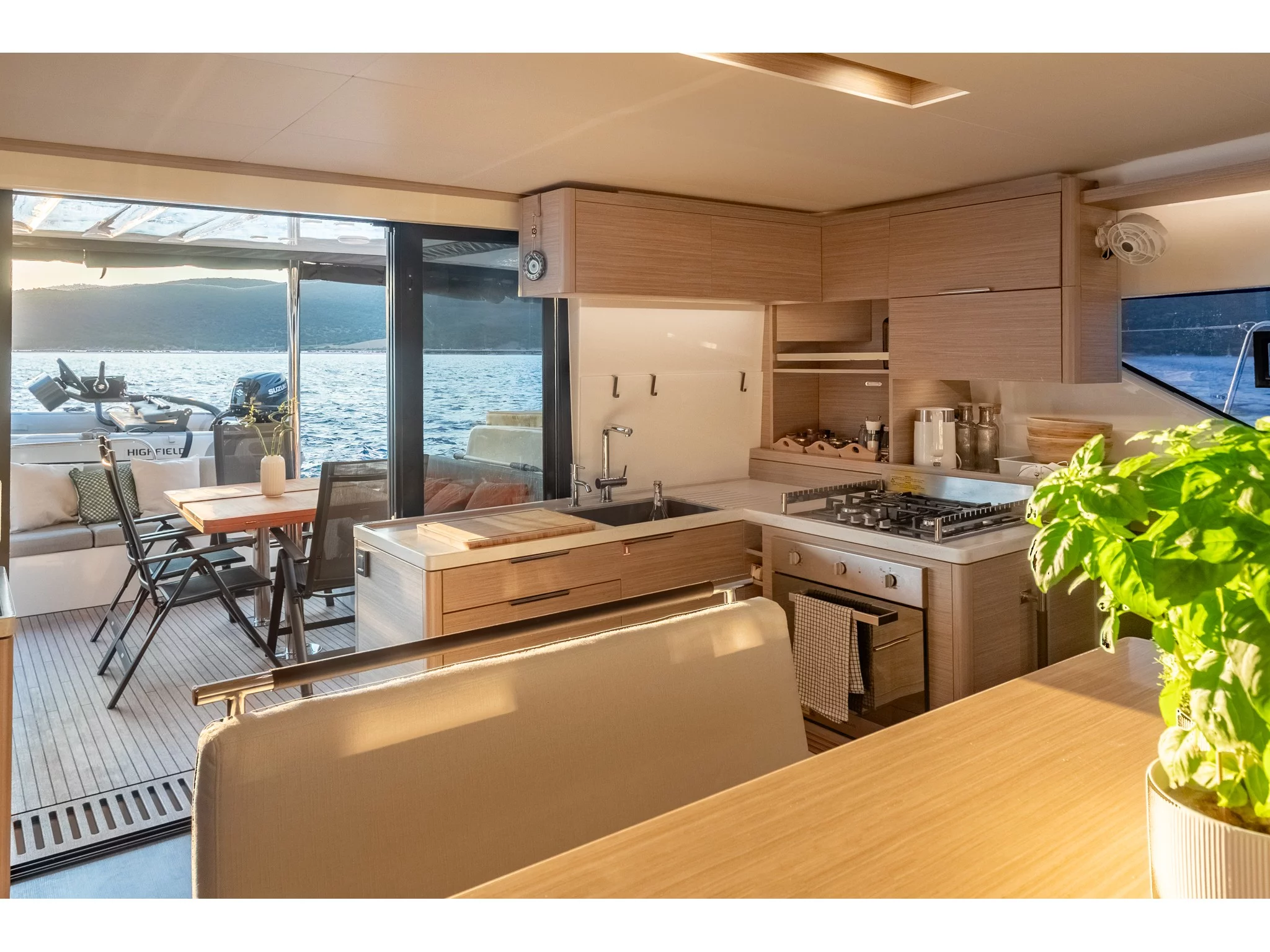 Lagoon 51 (ARANEL) Interior image - 44