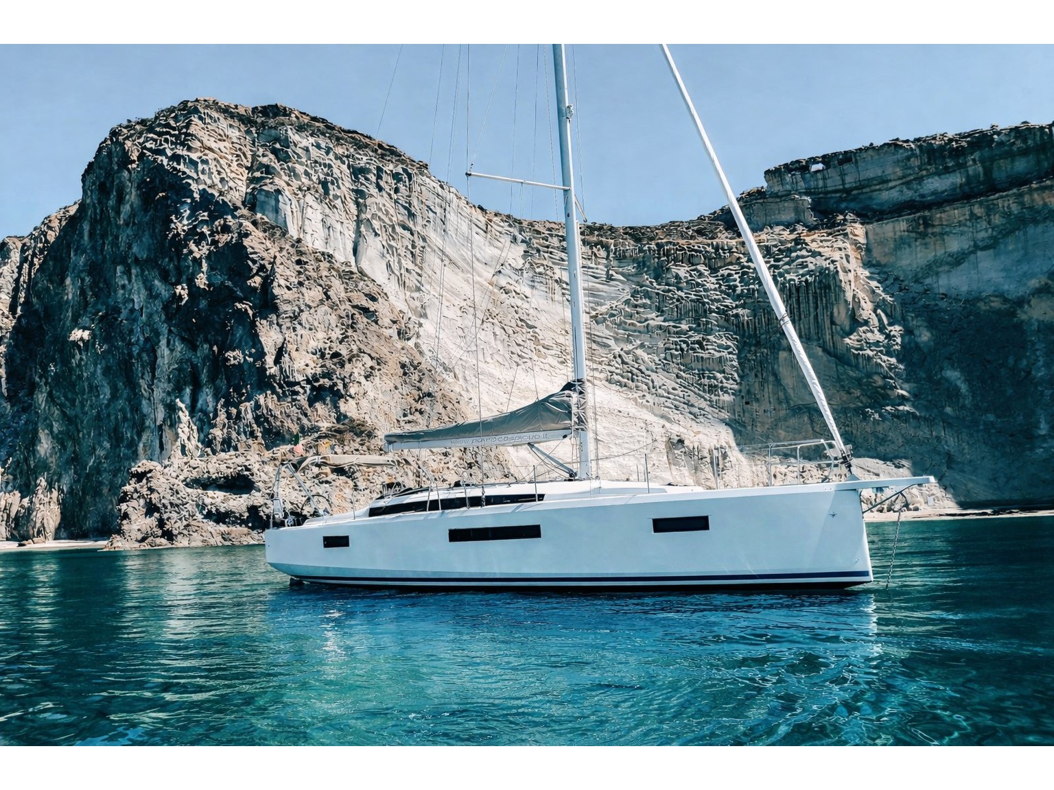 Sun Odyssey 410 — photo 1