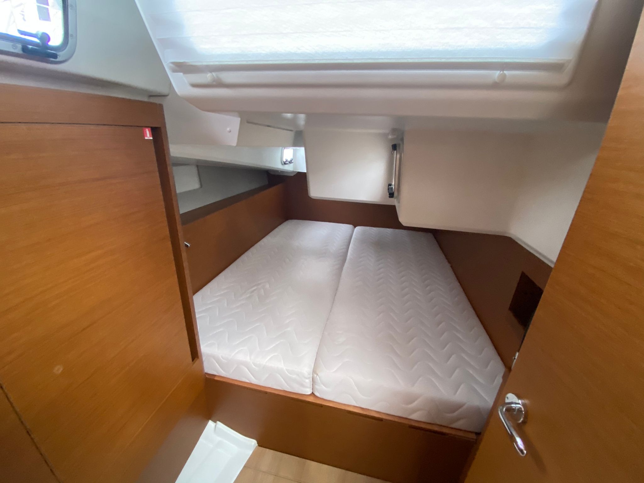 Sun Odyssey 490 — photo 5