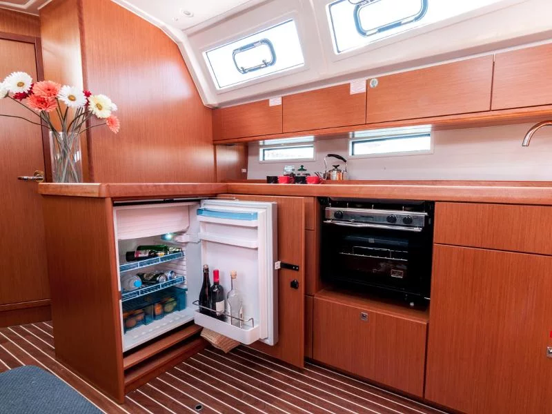 Bavaria 46 Cruiser (Ioli (New Sails 2022))  - 8