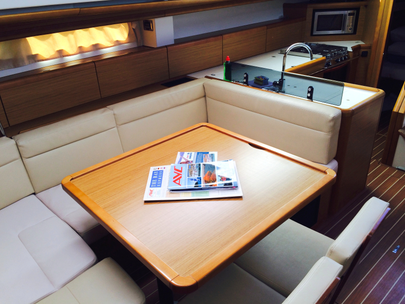 Photo #4 - Sun Odyssey 50DS (FORUS) in Mord - 5414