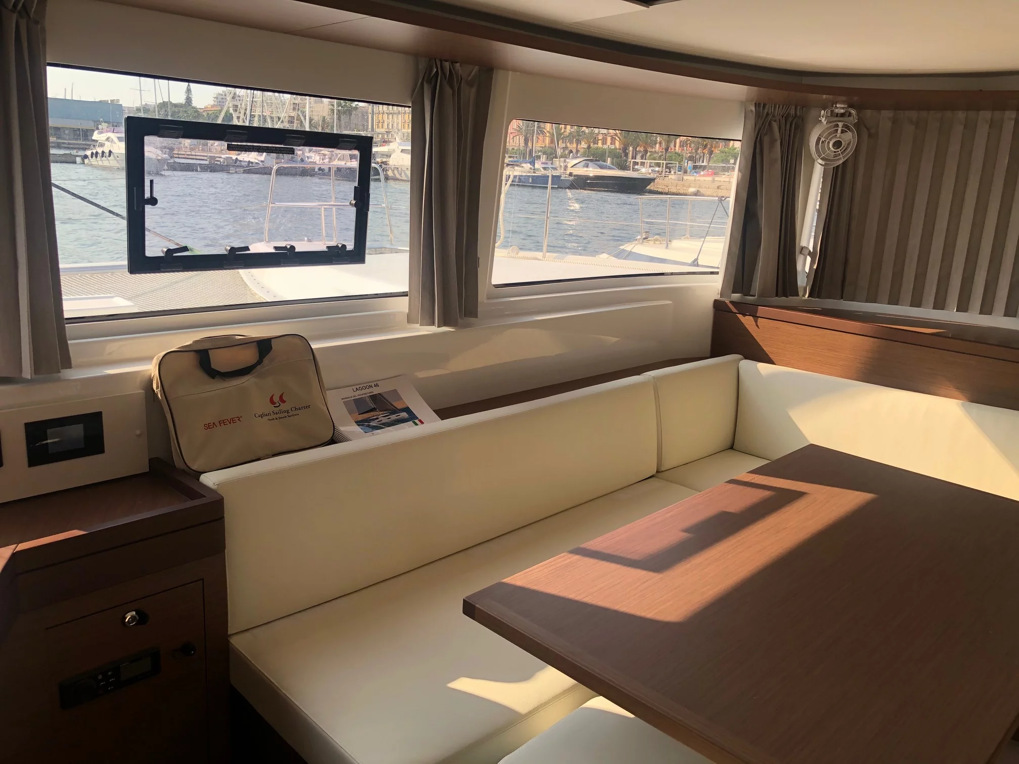 Lagoon 46 (Terra Sarda) Interior image - 12